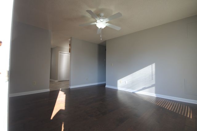 204 Hunter Dr, Columbia, TN 38401