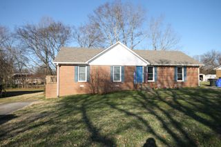 204 Hunter Dr, Columbia, TN 38401