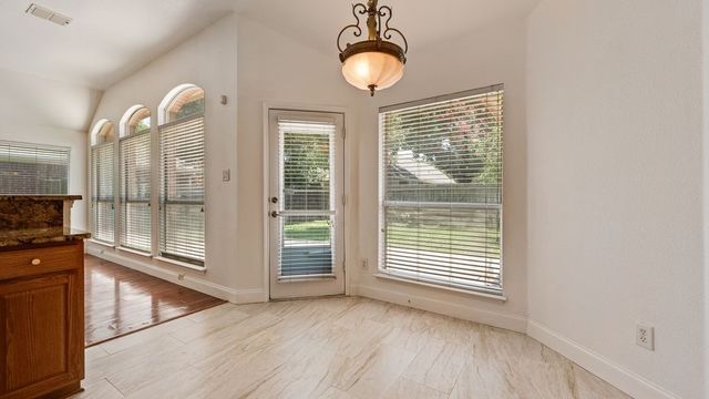 2311 Forest Park Circle, Mansfield, TX 76063