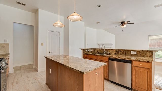 2311 Forest Park Circle, Mansfield, TX 76063
