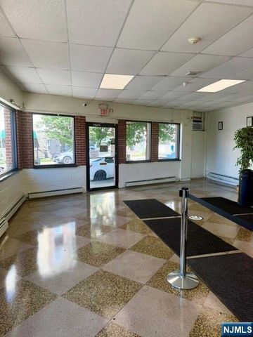 997 Main Avenue 1, Clifton, NJ 07011