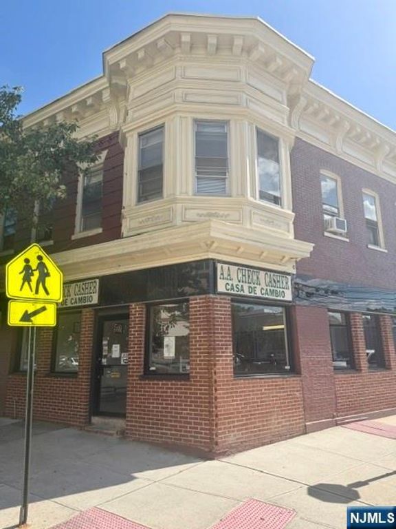 997 Main Avenue 1, Clifton, NJ 07011
