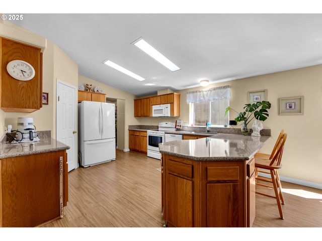12101 Ne 99TH Ave, Vancouver, WA 98662