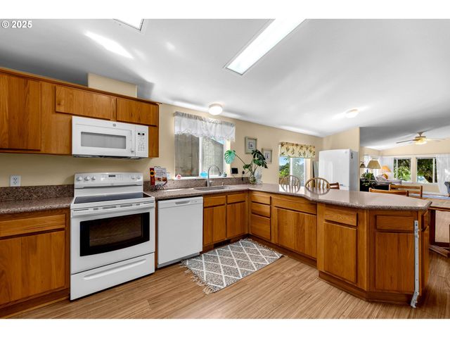 12101 Ne 99TH Ave, Vancouver, WA 98662