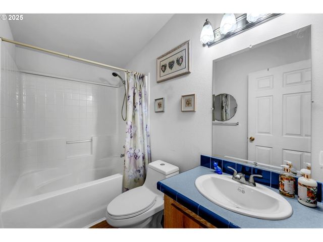 12101 Ne 99TH Ave, Vancouver, WA 98662