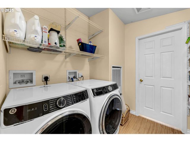12101 Ne 99TH Ave, Vancouver, WA 98662