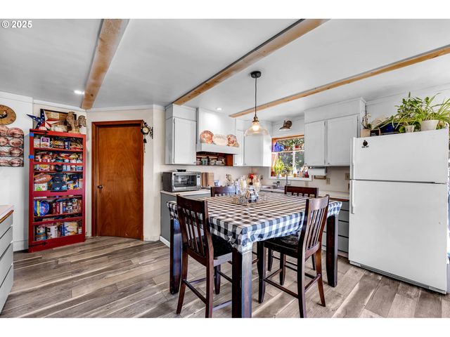 12101 Ne 99TH Ave, Vancouver, WA 98662