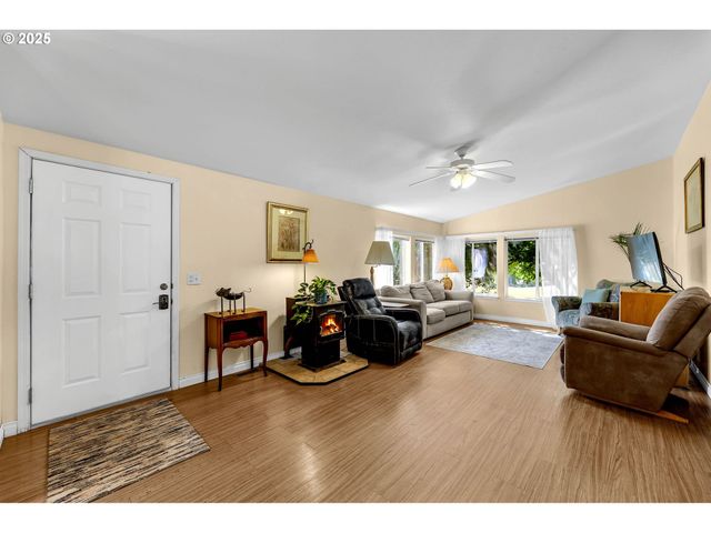 12101 Ne 99TH Ave, Vancouver, WA 98662