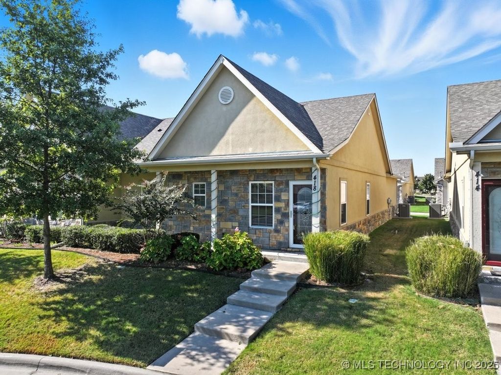 418 S Butternut Avenue, Broken Arrow, OK 74012