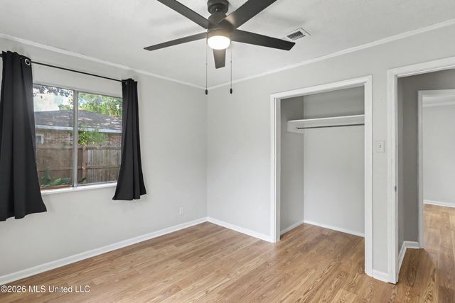 210 Gates Avenue, Long Beach, MS 39560