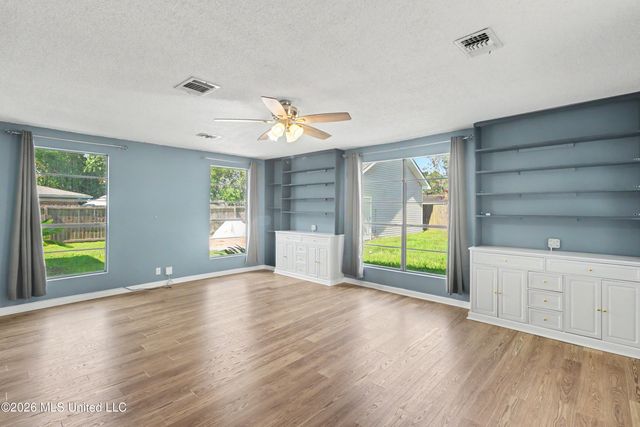 210 Gates Avenue, Long Beach, MS 39560