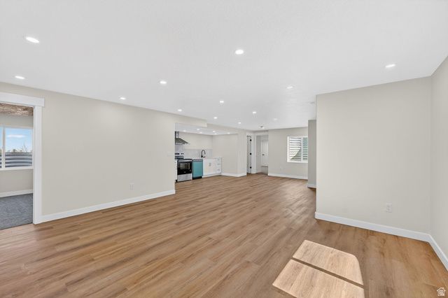 594 E SKYLINE, Tooele, UT 84074