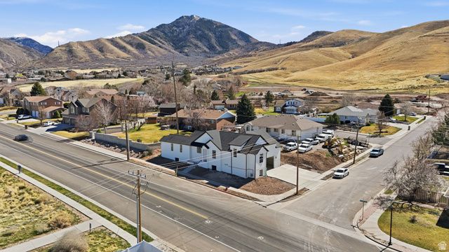 594 E SKYLINE, Tooele, UT 84074