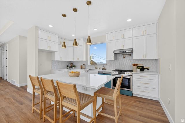 594 E SKYLINE, Tooele, UT 84074