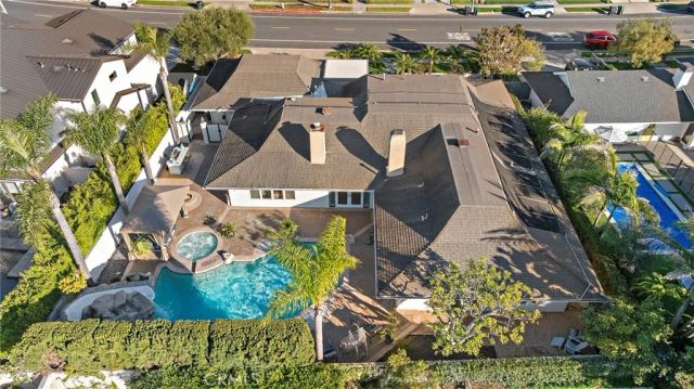 1423 Santiago Drive, Newport Beach, CA 92660