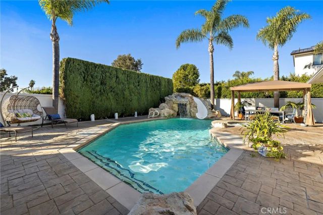 1423 Santiago Drive, Newport Beach, CA 92660