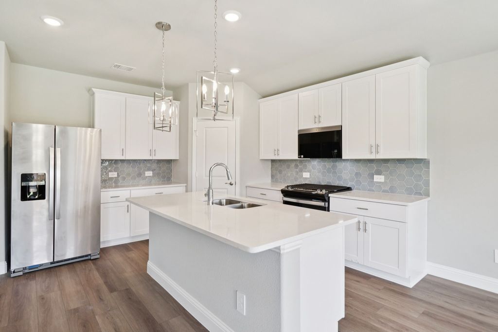 512 Tidal Drive, Princeton, TX 75071