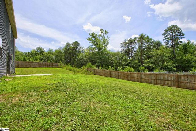 793 Silver Pines Lane, Duncan, SC 29334