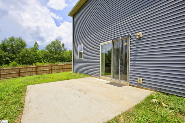 793 Silver Pines Lane, Duncan, SC 29334