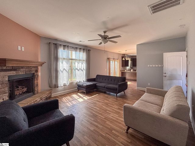 793 Silver Pines Lane, Duncan, SC 29334