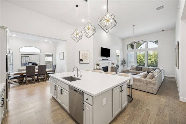 14822 Kingsford Willow Lane, Cypress, TX 77429