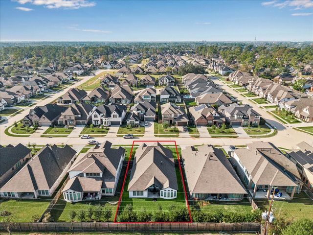 14822 Kingsford Willow Lane, Cypress, TX 77429