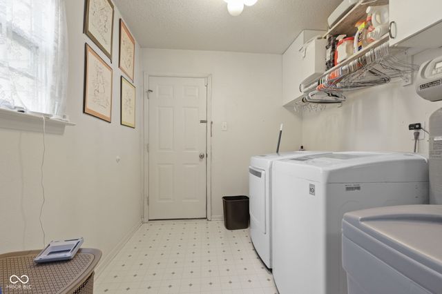 3015 Cassara Drive, Indianapolis, IN 46203