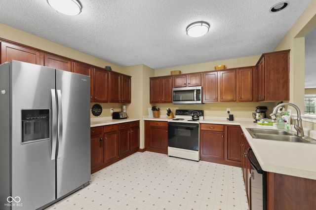 3015 Cassara Drive, Indianapolis, IN 46203