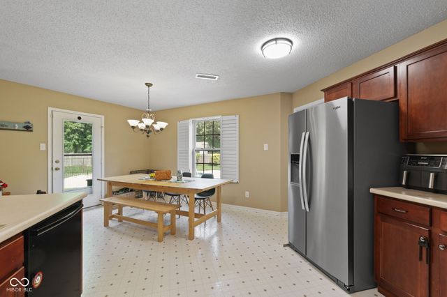 3015 Cassara Drive, Indianapolis, IN 46203