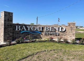 4116 Leslies Way, Dickinson, TX 77539