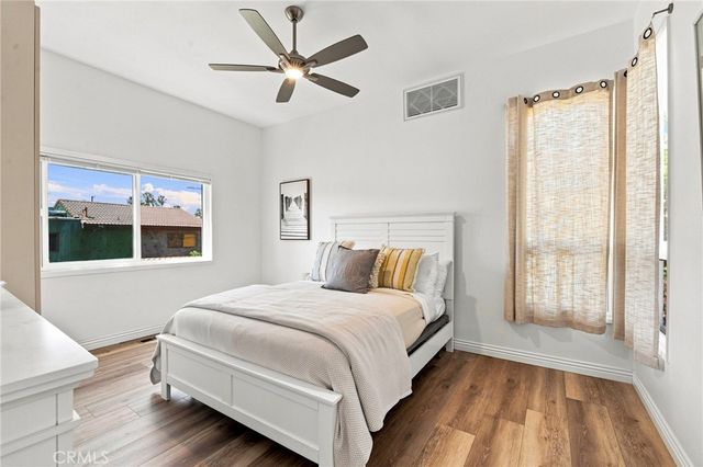 253 Novara, Long Beach, CA 90803