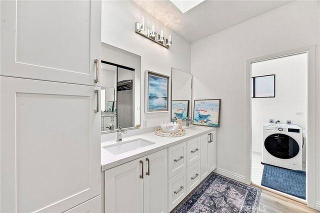 253 Novara, Long Beach, CA 90803