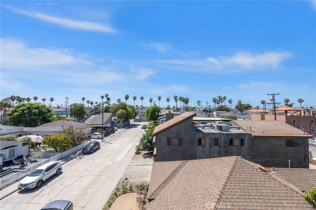 253 Novara, Long Beach, CA 90803