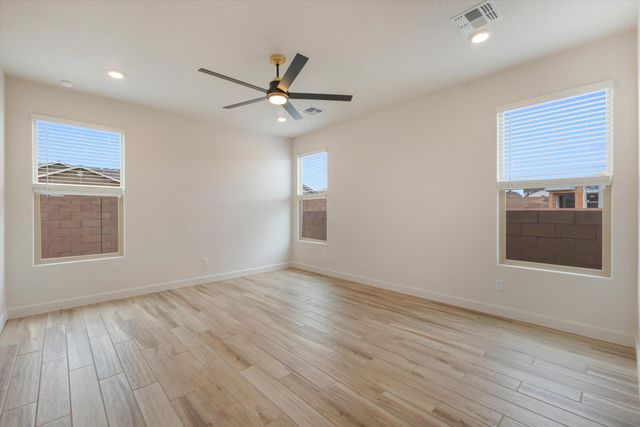 2444 Marble Avenue NE, Rio Rancho, NM 87144