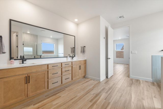 2444 Marble Avenue NE, Rio Rancho, NM 87144