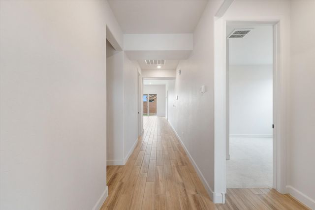 2444 Marble Avenue NE, Rio Rancho, NM 87144