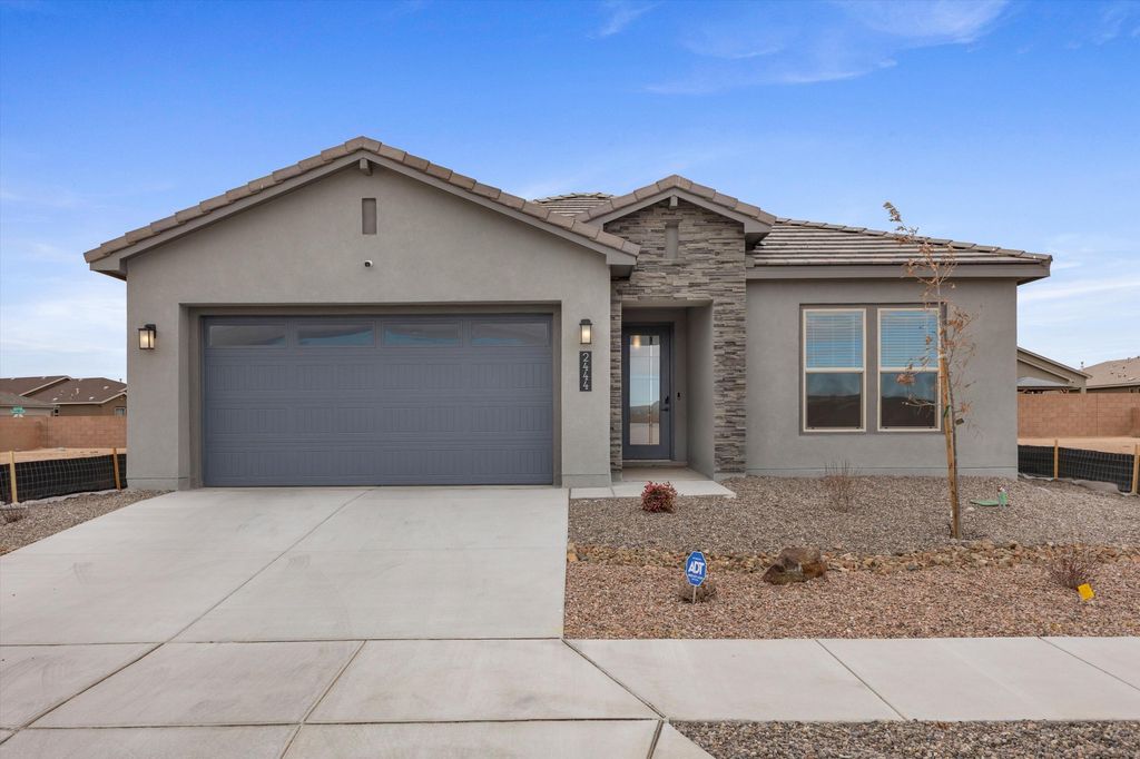 2444 Marble Avenue NE, Rio Rancho, NM 87144