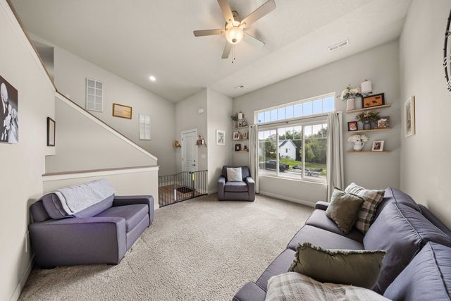 635 N N Street, Indianola, IA 50125