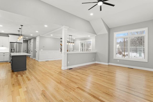 91 Raymond Road, Auburn, NH 03032