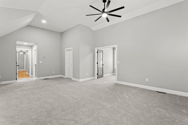 91 Raymond Road, Auburn, NH 03032