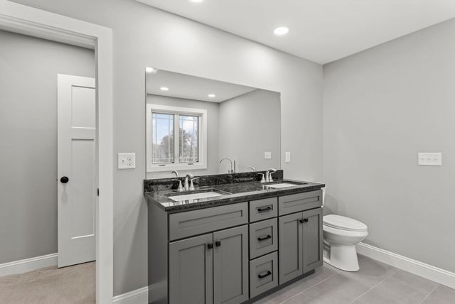 91 Raymond Road, Auburn, NH 03032