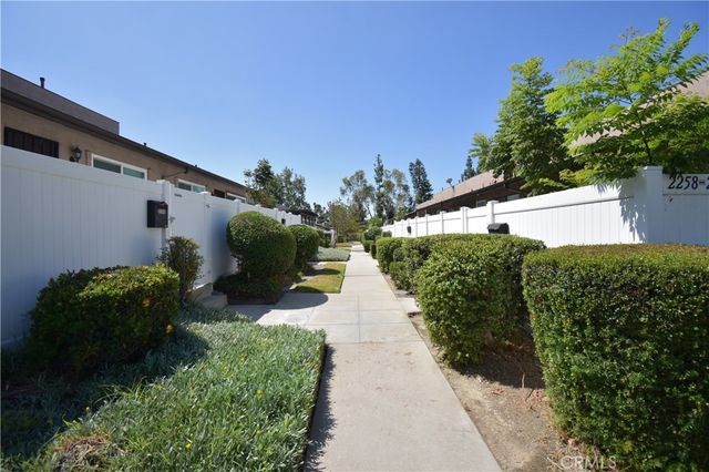 2248 Loma Alta Drive, Fullerton, CA 92833