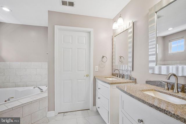13215 FALLS RD, Cockeysville, MD 21030