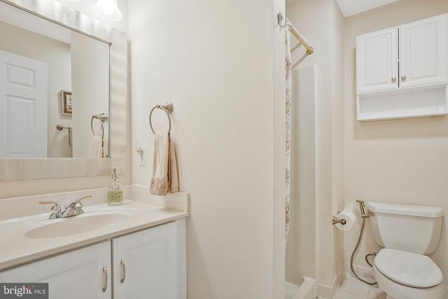 13215 FALLS RD, Cockeysville, MD 21030