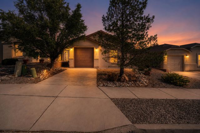 10615 Covert Lane SW, Albuquerque, NM 87121