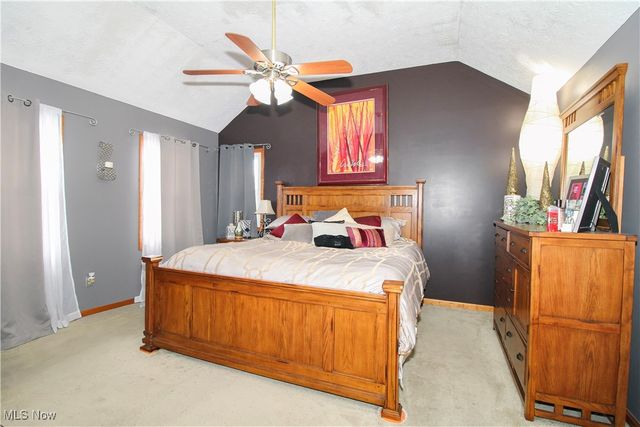 5946 N Mayflower Drive, Lorain, OH 44053