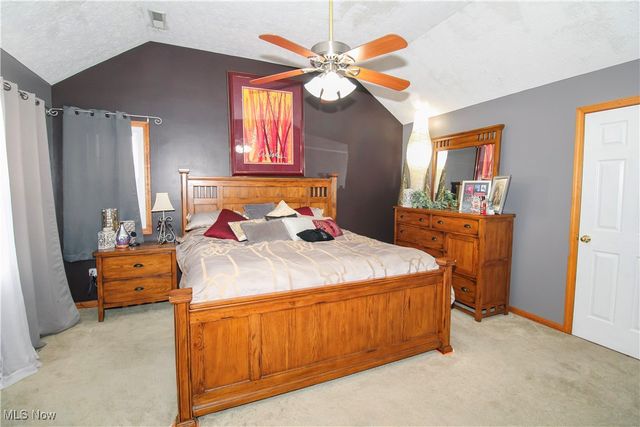 5946 N Mayflower Drive, Lorain, OH 44053