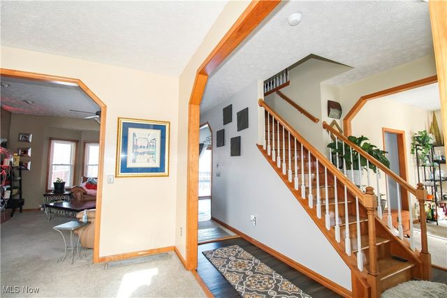 5946 N Mayflower Drive, Lorain, OH 44053