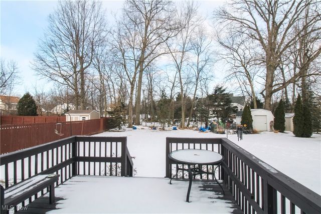 5946 N Mayflower Drive, Lorain, OH 44053