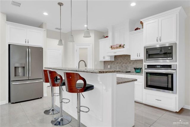 3817 Santa Fe Street, Edinburg, TX 78542